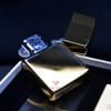 Bật lửa chính hãng Zorro mạ vàng hoa văn cuộn xoắn Z8775