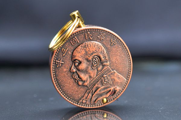 Bật lửa Chính Hãng Zorro Móc Khoá Đồng Xu Z623-201