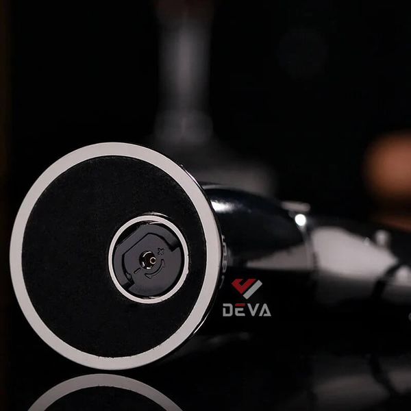 Bật lửa khò 1 tia để bàn Jobon ZB 968