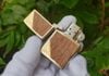 Zippo ốp gỗ hoa văn góc ZN178