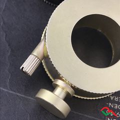 Bật lửa xăng đá thủ công đồng khối độc đáo TC13