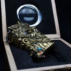 Bật lửa độc vỏ dày chủ đề hung thú Thao Thiết Z003