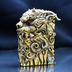 Bật lửa độc vỏ dày chủ đề hung thú Thao Thiết Z003