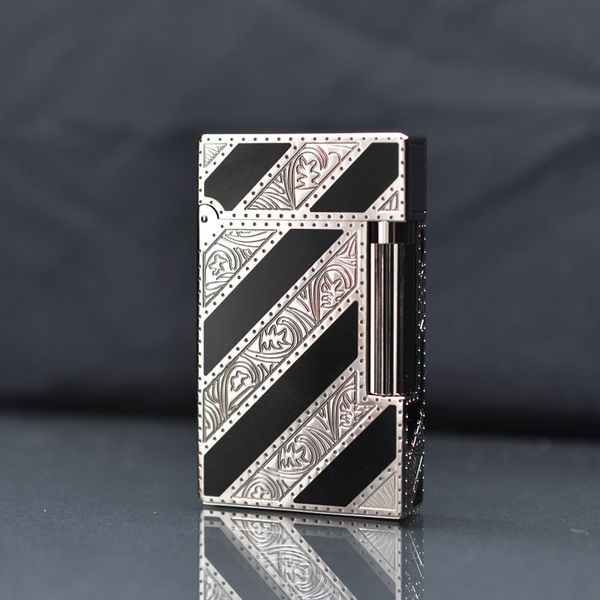 Bật lửa dupont kẻ chéo vàng đen D42