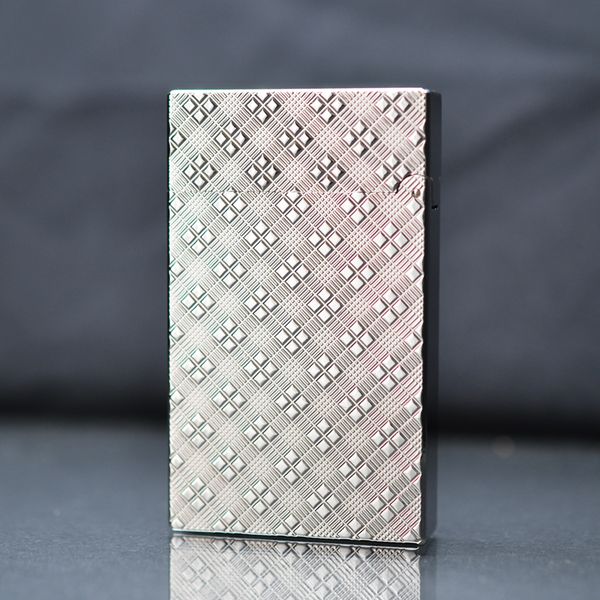 Bật lửa Dupont ô vuông D47