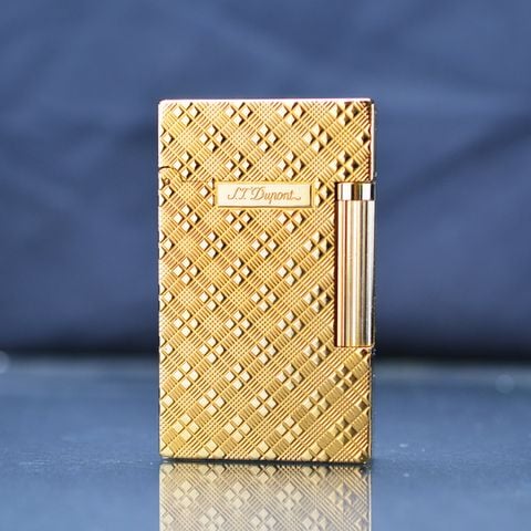 Bật lửa Dupont ô vuông D47