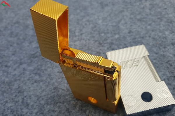 Bật lửa ST Dupont Điệp Viên 007 giới hạn D203