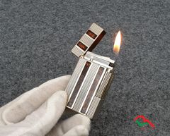 Bật lửa ST Dupont Hong Kong kẻ xọc sơn mài D95