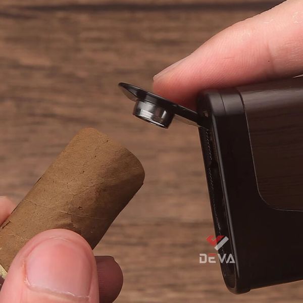 Bật lửa ga Honest khò 2 tia kèm đục BCZ 822