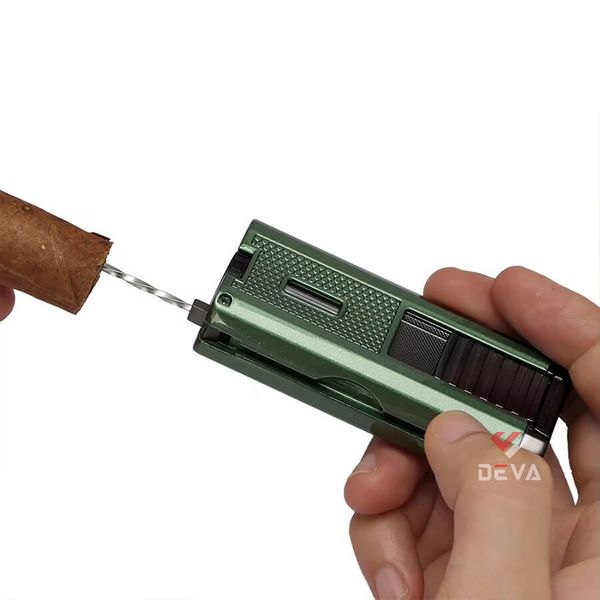Bật lửa Lubinski khò 3 tia kèm que thông và đục Cigar YJA 10055