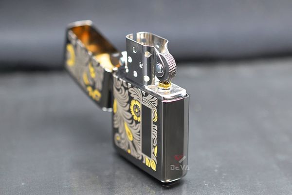 Zippo Mỹ chính hãng đen bóng hoa văn Venetian Z386
