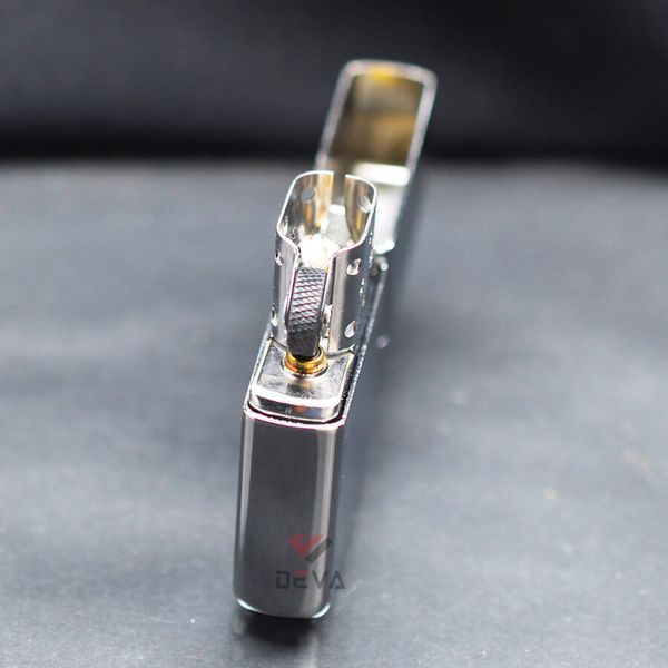 Zippo Armor bạc nhám Z221