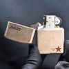 Zippo Bạc Bụi Khắc Ngôi Sao Đỏ ZK85