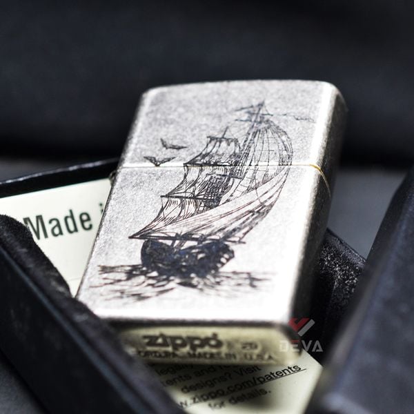 Zippo Bạc Bụi Khắc CNC Thuyền Buồm ZK162