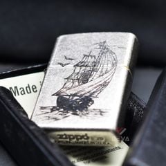 Zippo Bạc Bụi Khắc CNC Thuyền Buồm ZK162
