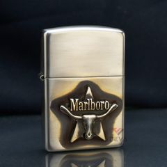 Zippo Bạc Khối Ốp Emblem Đầu Bò Marlboro BK39