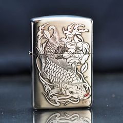 Zippo Bạc Khối Khắc 2 Mặt Cá Chép Trong Đầm Sen BK67