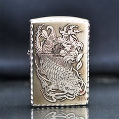 Zippo Bạc Khối Khắc Cá Chép Viền Gõ Búa BK11
