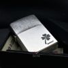 Zippo Bạc Xước Cổ Điển In Hình Cỏ 4 Lá May Mắn Z08