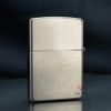 Zippo Bạc Xước Cổ Điển In Hình Cỏ 4 Lá May Mắn Z08