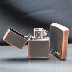 Zippo Hiệu Ứng Gỉ Đồng Rustic Bronze ZT22
