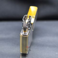 Bật Zippo Mỹ xuất Nhật hình phật khắc ăn mòn mạ vàng Z86