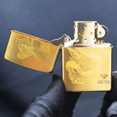 Zippo Khắc Hình Rắn Hổ Mang Chúa Z252