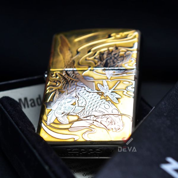 Zippo Khắc Sâu Cá Chép Trong Đầm Sen ZK115