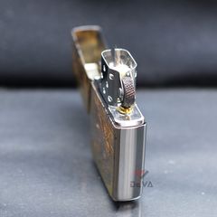 Zippo Khắc Sâu Cá Chép Trong Đầm Sen ZK115