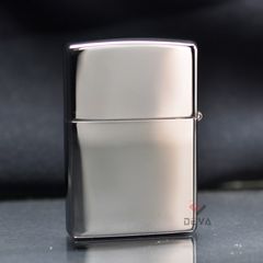 Zippo Mạ Chrome Khắc Chủ Đề Marlboro ZK99