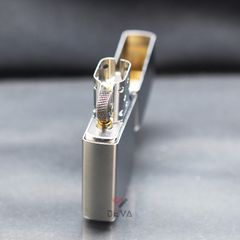 Zippo Mạ Satin Khắc Hình Đại Bàng Cách Điệu Eagle Z41