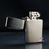 Zippo Slim Vân Trơn Xước Màu Bạc Z154