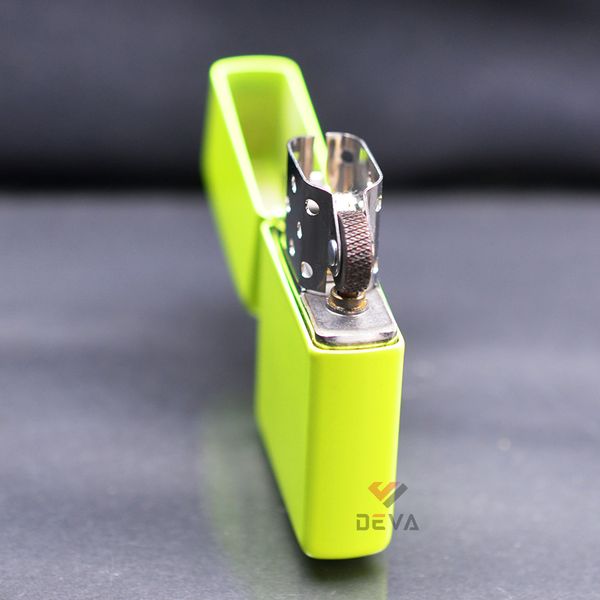 Zippo Sơn Màu Neon Yellow ZT02
