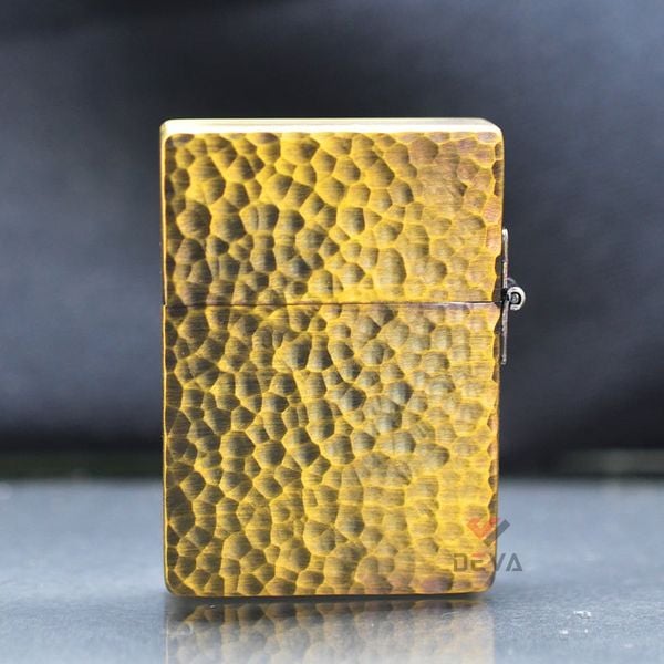 Zippo Tái Bản 1935 Vân Gõ Búa Z319