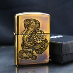 Zippo Armor Khắc Sâu Rắn Hổ Mang Chúa ZD72