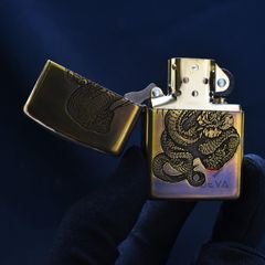 Zippo Armor Khắc Sâu Rắn Hổ Mang Chúa ZD72