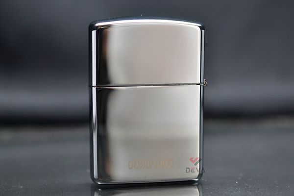 Zippo Armor xuất Nhật Ốp Gỗ Chủ Đề Camel Bản Giới Hạn ZN348