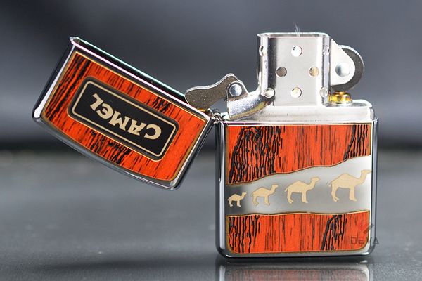 Zippo Armor xuất Nhật Ốp Gỗ Chủ Đề Camel Bản Giới Hạn ZN348