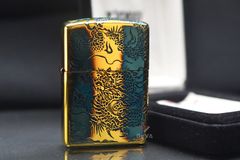 Zippo Armor Đồng Cháy Khắc Rồng Bay Lượn ZN09