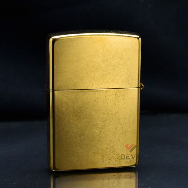 Zippo In Hình Vị Nữ Thần Tay Cầm Sen ZN273
