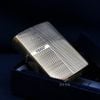 Zippo Khắc Các Đường Kẻ Sọc Ngang Dọc ZN393