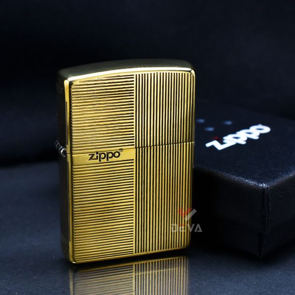 Zippo Khắc Các Đường Kẻ Sọc Ngang Dọc ZN393