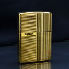 Zippo Khắc Các Đường Kẻ Sọc Ngang Dọc ZN393