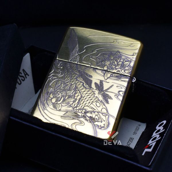 Zippo Khắc Nổi Cá Chép Đầm Sen 2 Mặt ZN80