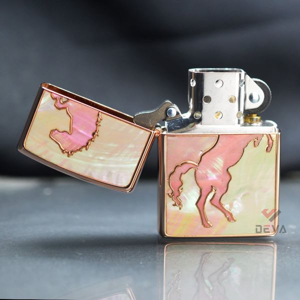 Zippo Khảm Trai Chủ Đề Con Ngựa ZN98