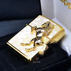 Zippo Khảm Trai Mạ Vàng Ốp Ngựa Nổi 3D ZN16