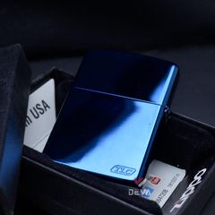 Zippo Mạ Titanium Xanh Hình Rồng Vàng ZN97