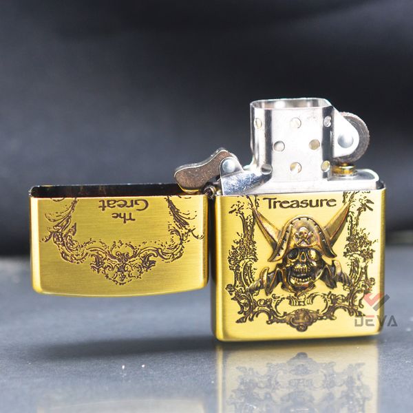 Zippo chủ đề cướp biển ZN04