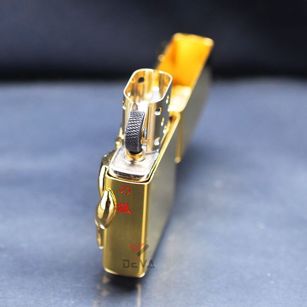 Zippo Ốp Emblem Cửu Vĩ Hồ Ly ZN204