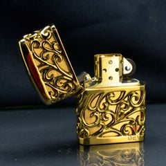 Zippo Ốp Nổi Phù Điêu Hoa Văn Cổ Điển ZN146